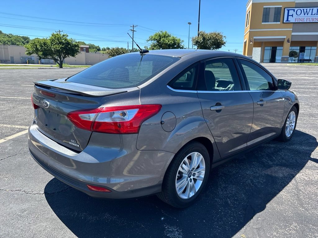 Used 2012 Ford Focus SEL FWD image 5
