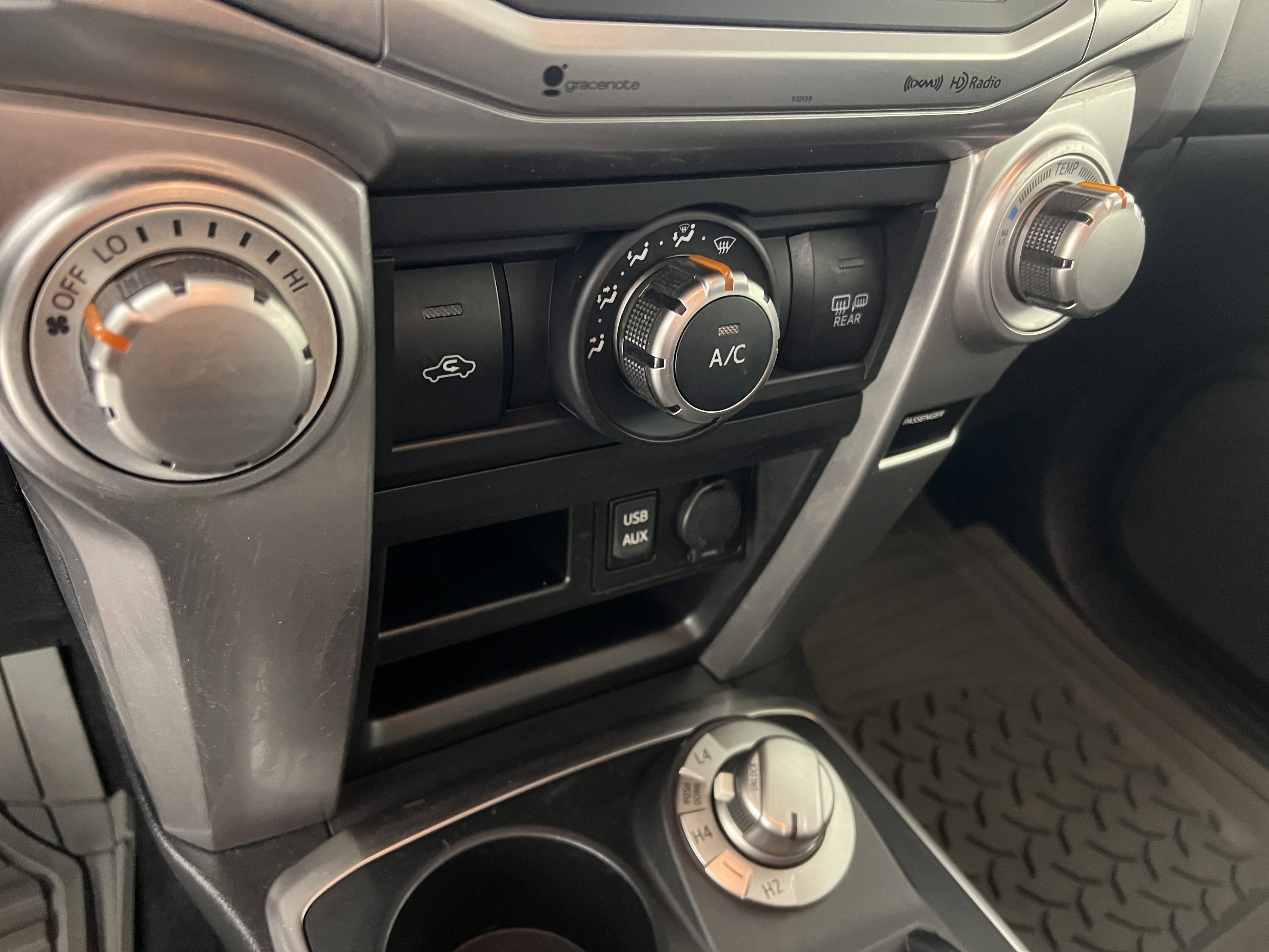 Used 2018 Toyota 4Runner SR5 image 29