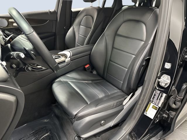 Used 2019 Mercedes-Benz GLC 300 4MATIC image 28