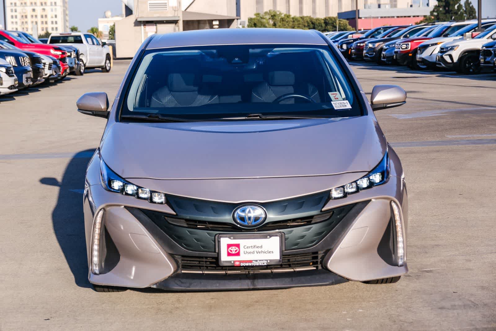 Certified 2022 Toyota Prius Prime LE FWD image 2
