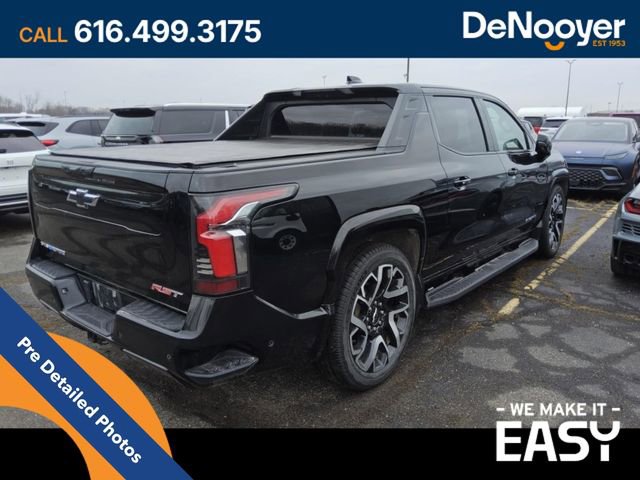 Used 2024 Chevrolet Silverado EV RST image 6