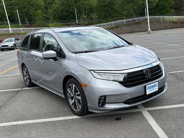 Used 2022 Honda Odyssey Touring image 2