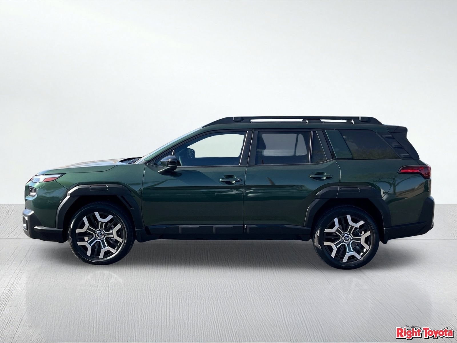 Used 2026 Subaru Outback Touring XT AWD/4WD image 3