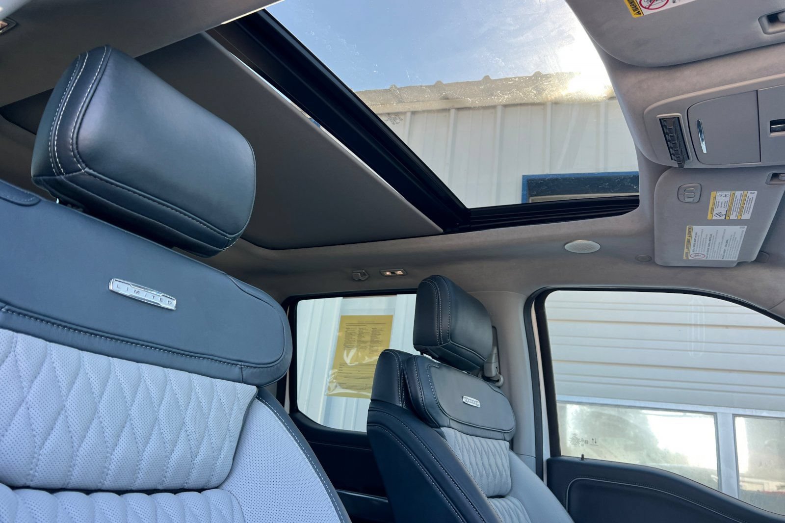 Used 2024 Ford F350 Limited AWD/4WD image 17