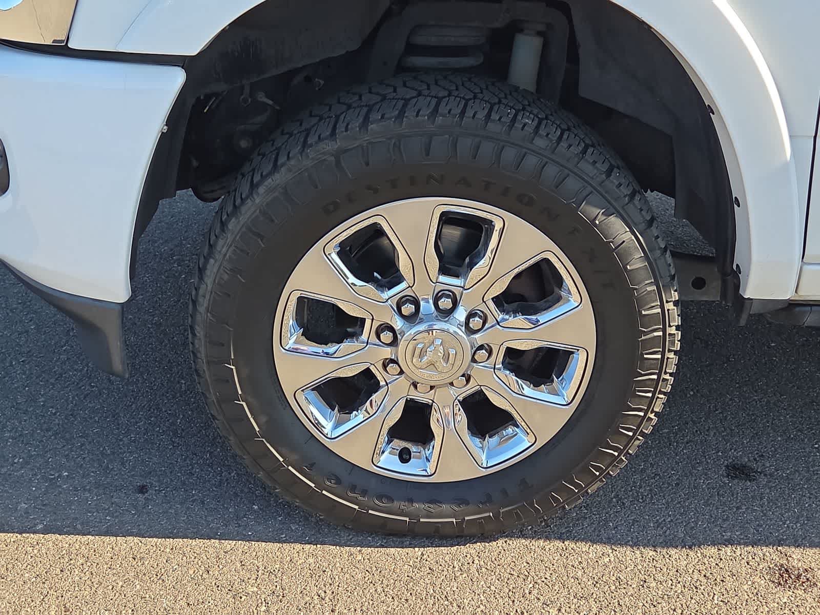 Used 2020 RAM 2500 Limited AWD/4WD image 16