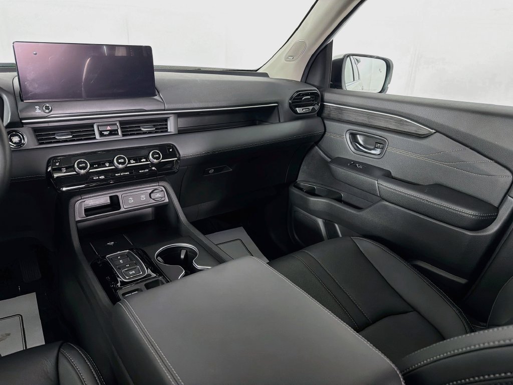 Used 2026 Honda Pilot Touring image 22