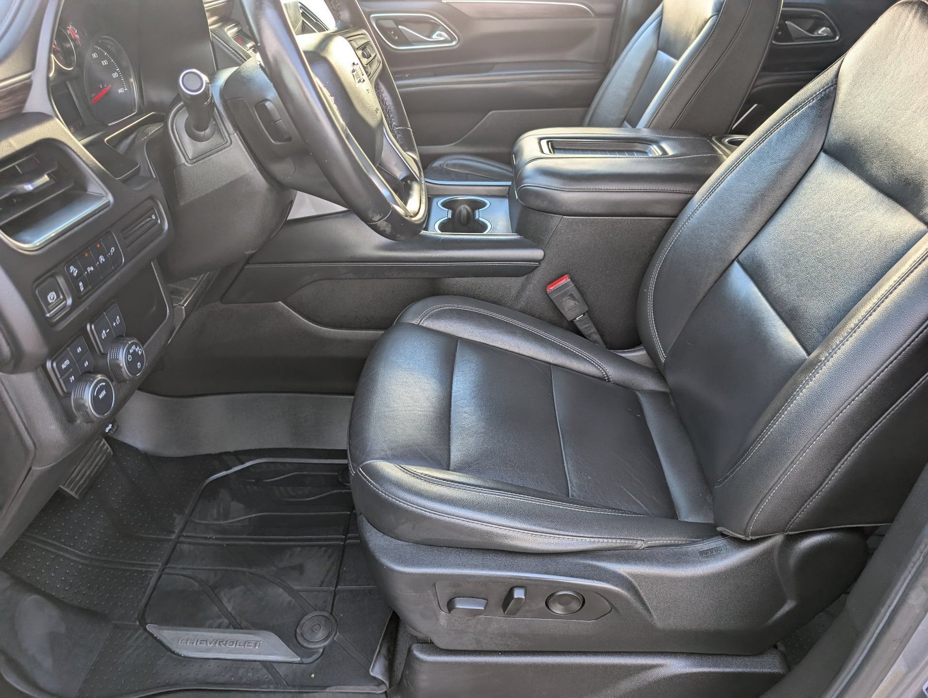 Certified 2021 Chevrolet Suburban Z71 w/ Rear Media and Nav Package AWD/4WD image 18