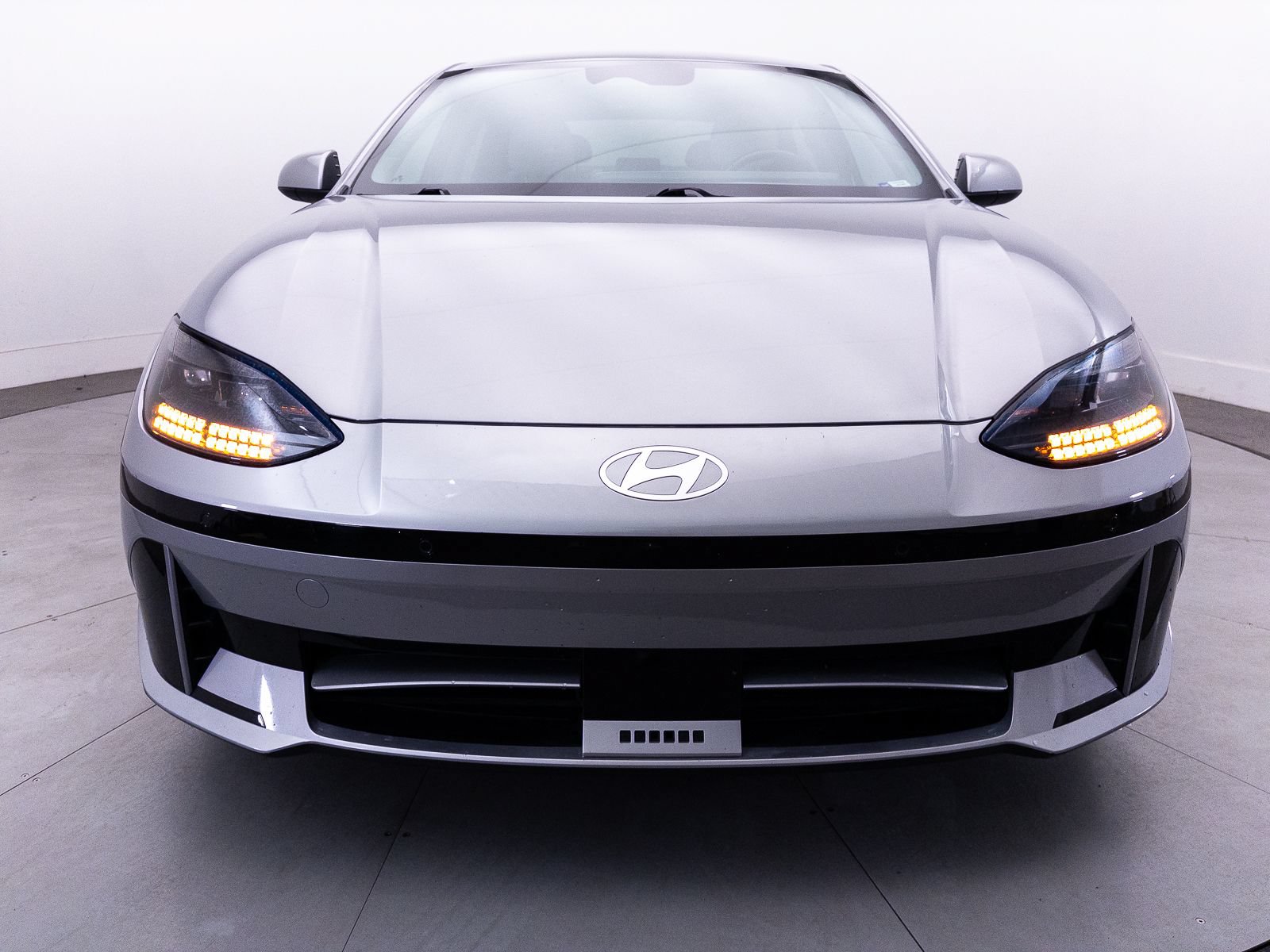 Used 2023 Hyundai Ioniq 6 SEL RWD image 13