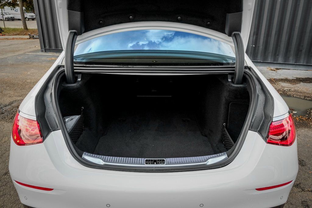 New 2026 Mercedes-Benz S 580 4MATIC Sedan image 10