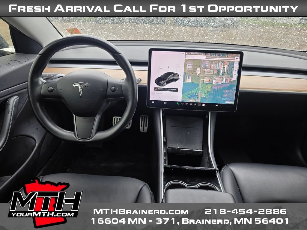 Used 2018 Tesla Model 3 Mid Range RWD image 11