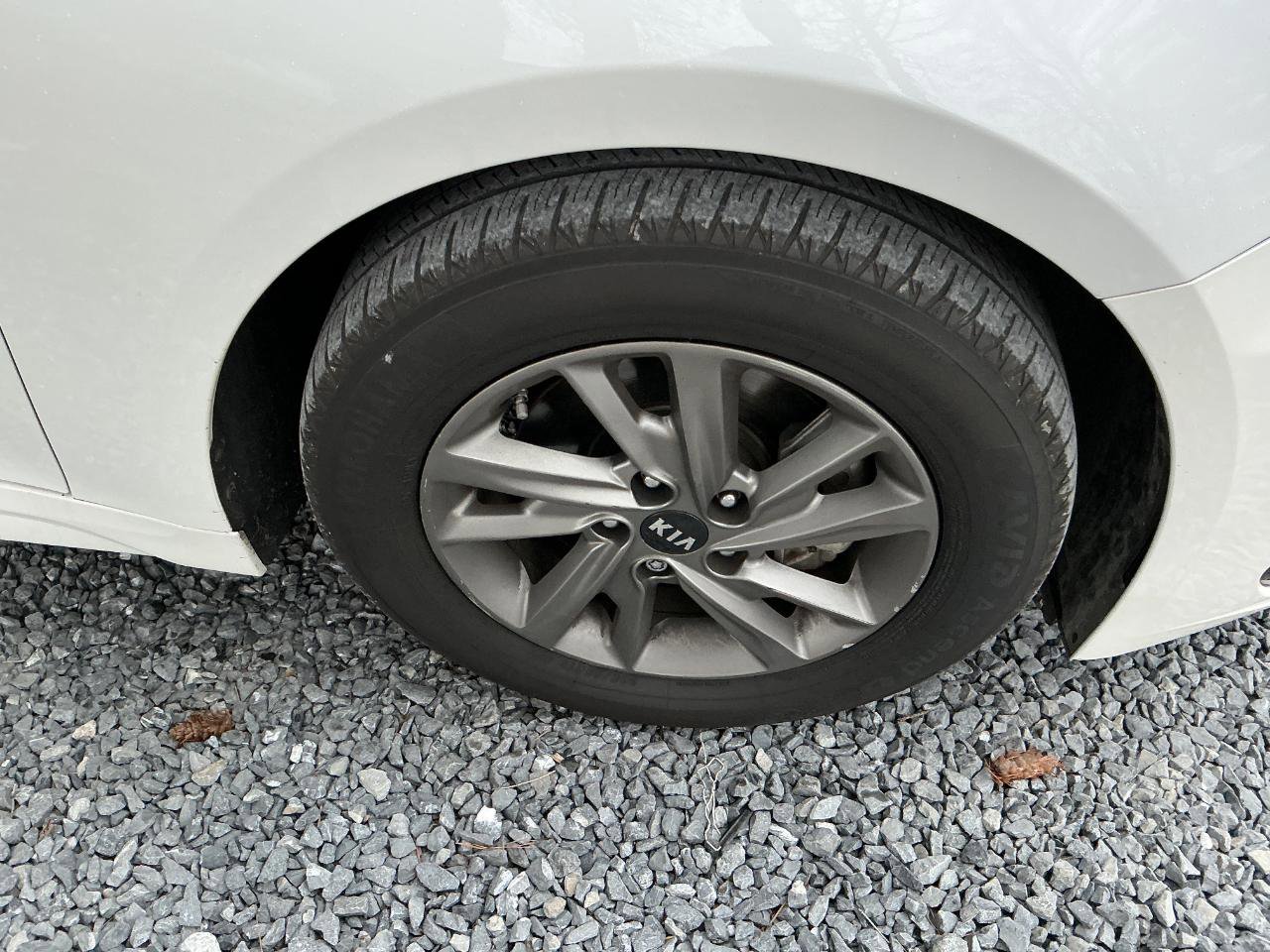 Used 2019 Kia Optima LX FWD image 22