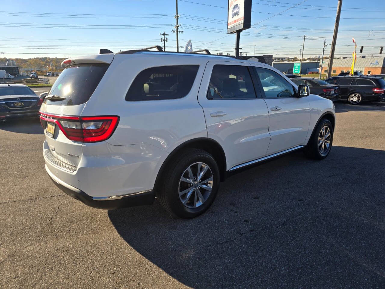 Used 2016 Dodge Durango Limited w/ Nav & Power Liftgate Group image 8