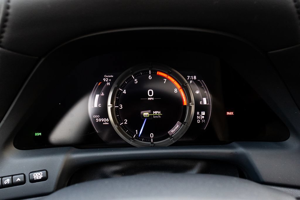 Used 2018 Lexus LS 500 F Sport w/ Accessory Package (Z2) RWD image 27