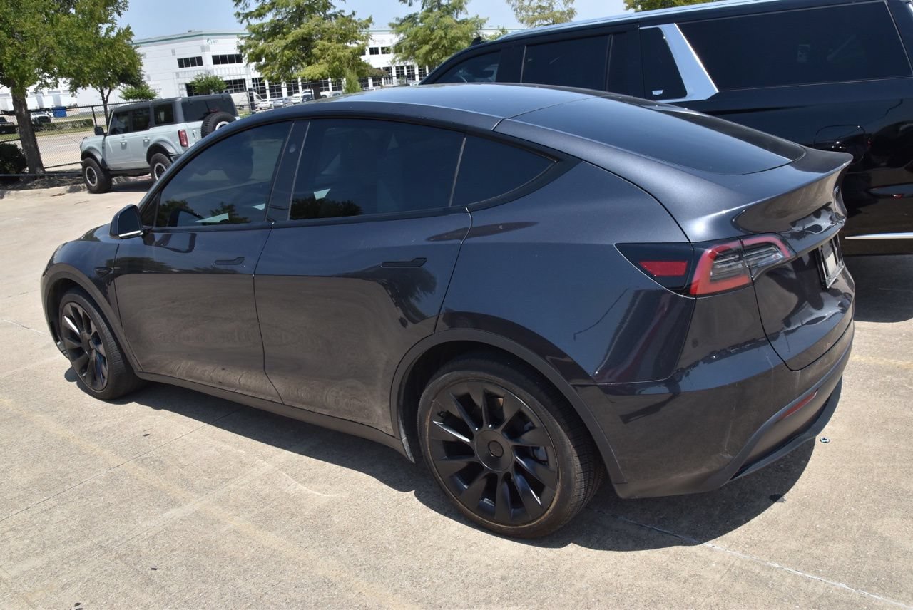 Used 2025 Tesla Model Y Long Range AWD/4WD image 7