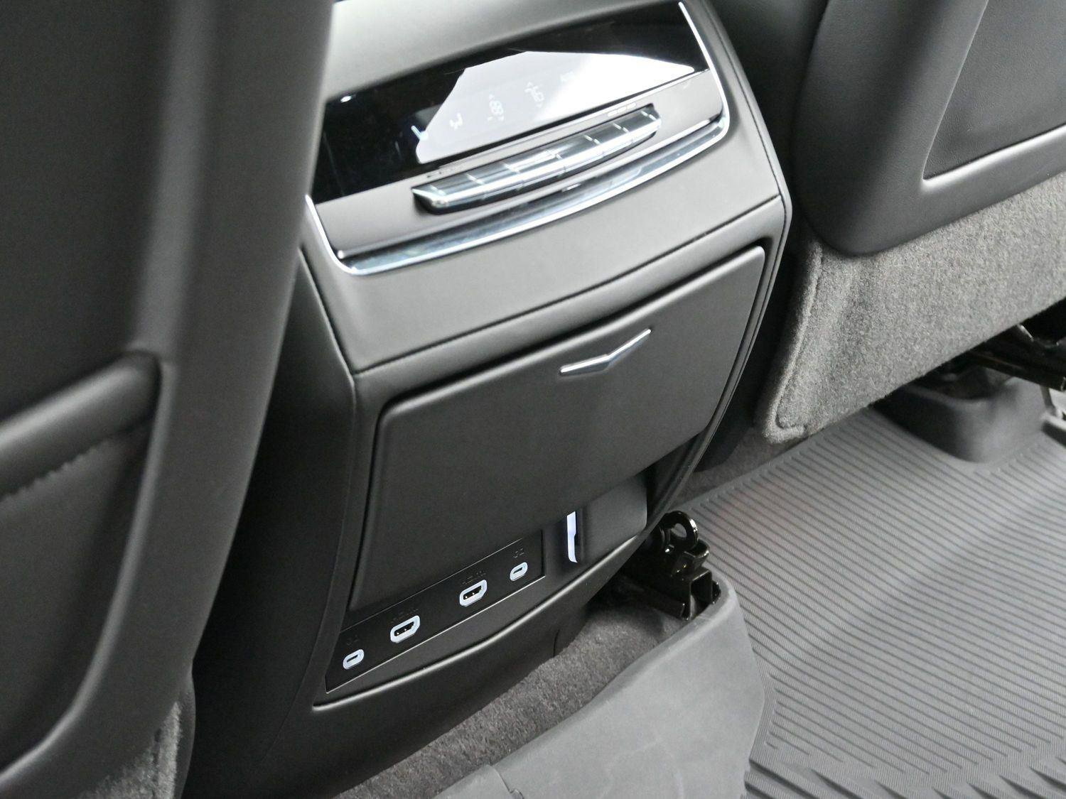 Certified 2023 Cadillac Escalade V AWD/4WD image 35