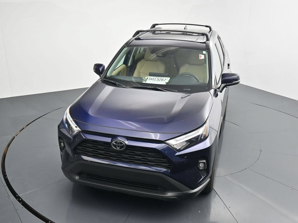 Used 2025 Toyota RAV4 XLE Premium w/ Weather Package AWD/4WD image 11