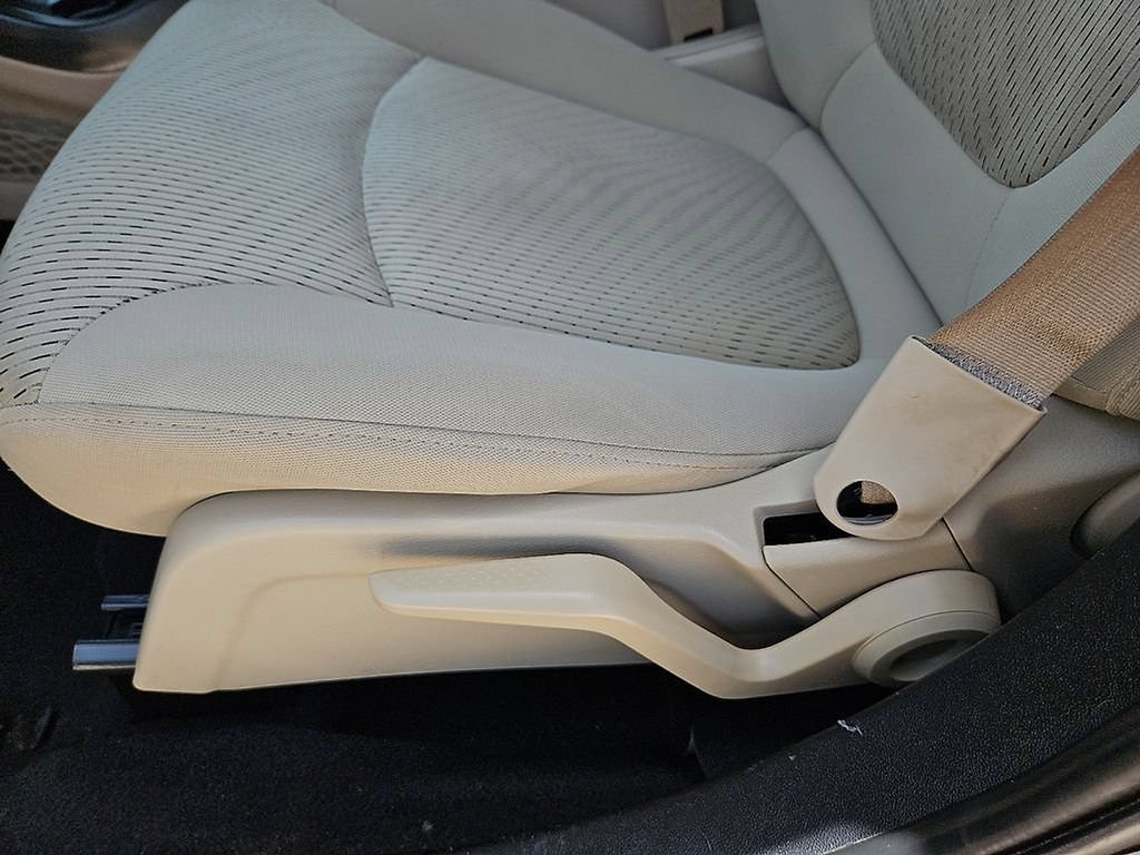 Used 2020 Dodge Journey SE FWD image 22