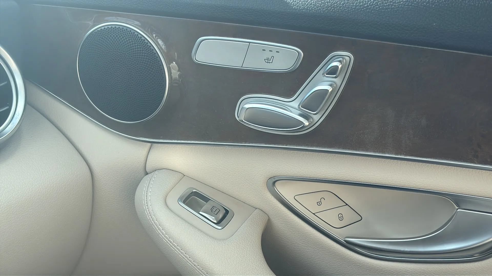 Used 2017 Mercedes-Benz C 300 Sedan image 16