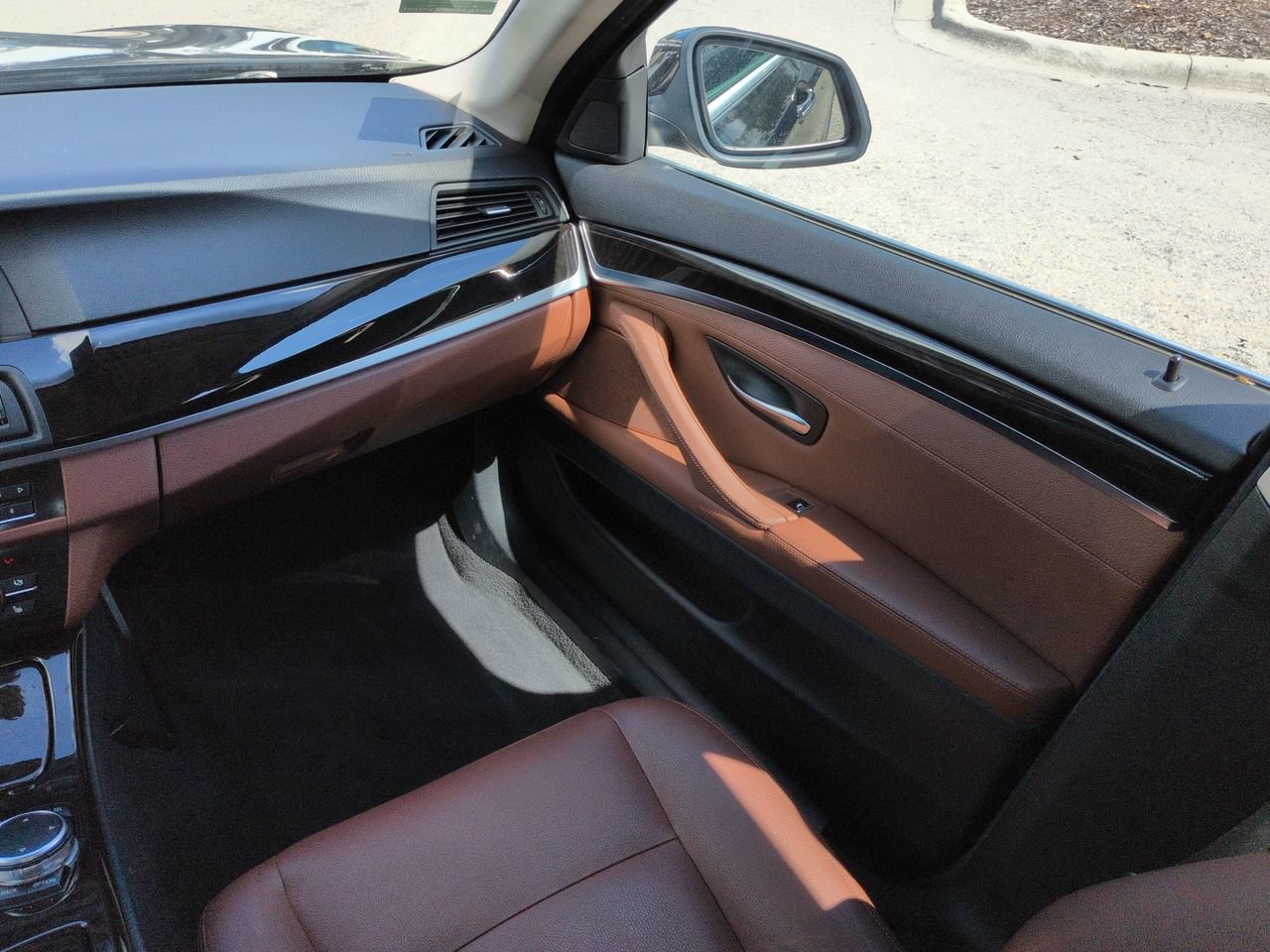 Used 2016 BMW 535i xDrive Sedan AWD/4WD image 17