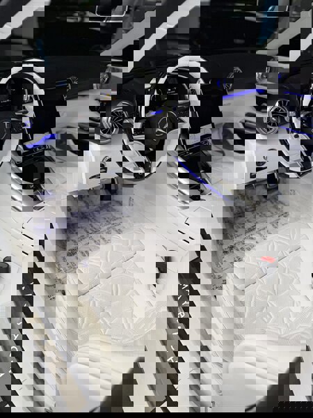 Used 2026 Mercedes-Benz Maybach SL 680 image 16