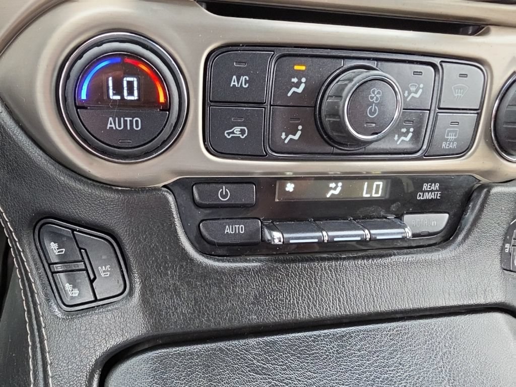 Used 2015 GMC Yukon XL Denali w/ Open Road Package AWD/4WD image 14