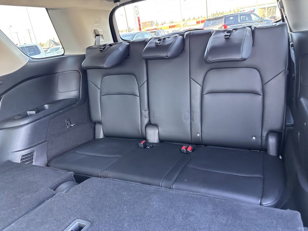 Used 2022 Nissan Pathfinder SL w/ Cargo Package image 30