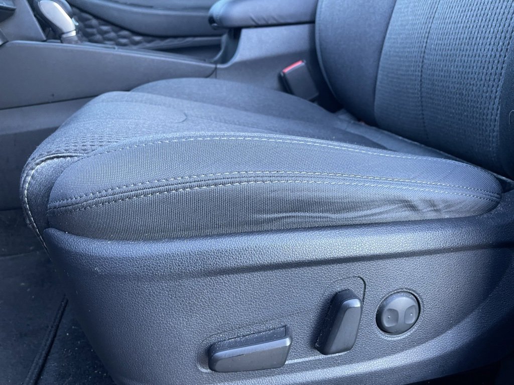 Used 2020 Hyundai Santa Fe SEL image 11