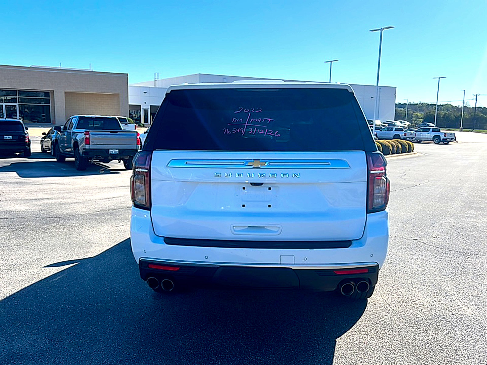 Used 2023 Chevrolet Suburban High Country image 5