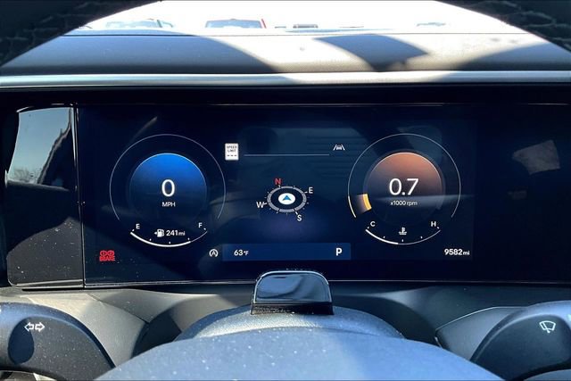 Used 2026 Hyundai Palisade Calligraphy image 13