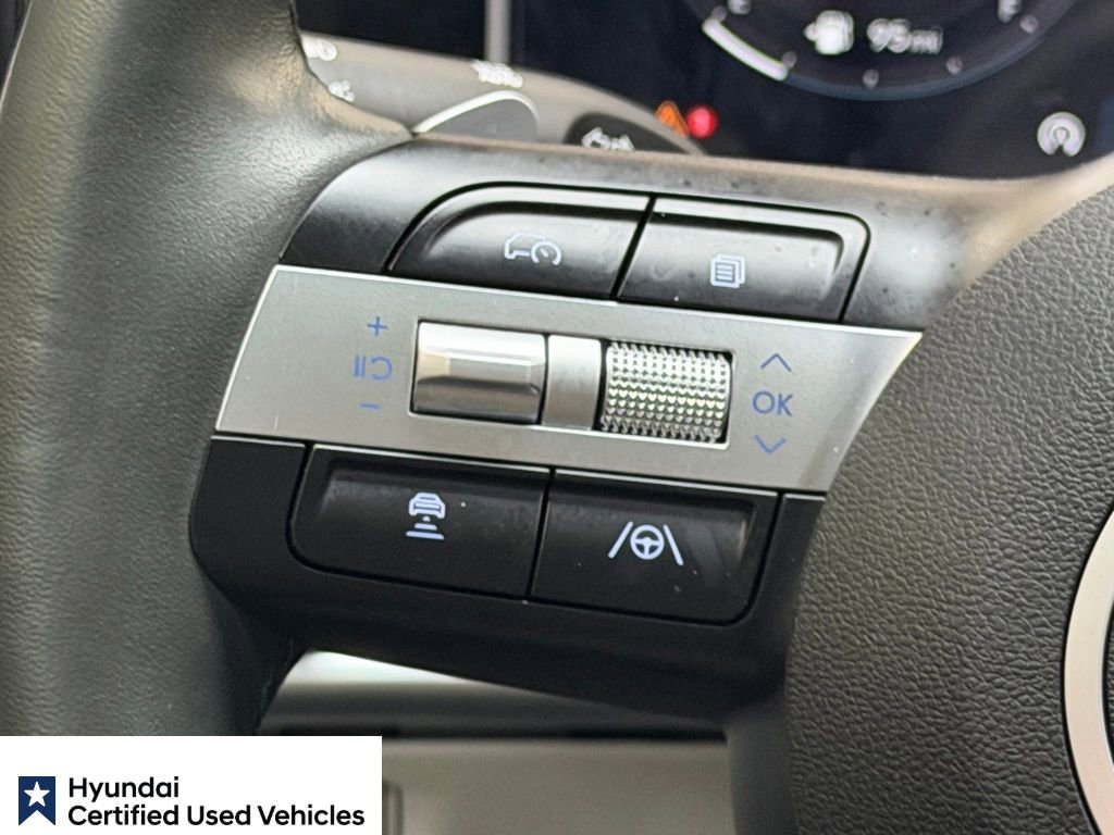 Certified 2025 Hyundai Tucson Limited FWD image 22