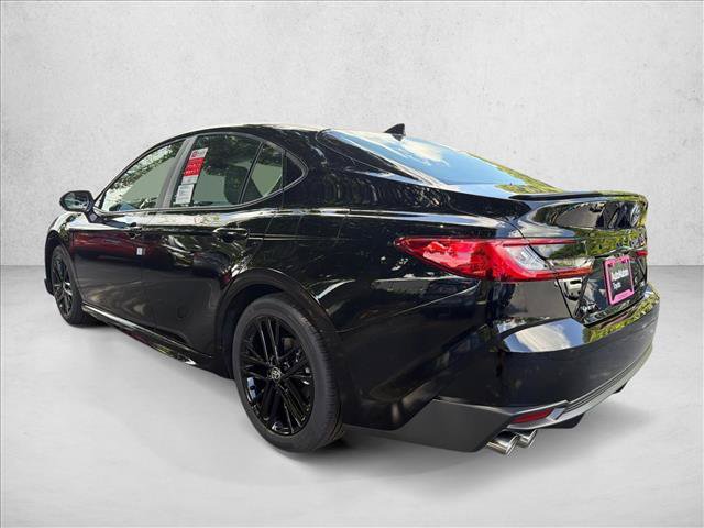 Used 2026 Toyota Camry SE FWD image 5
