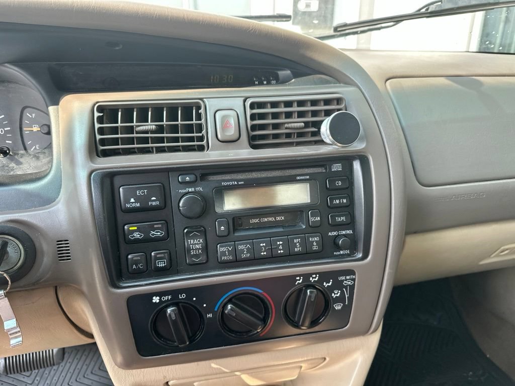 Used 1999 Toyota Avalon XL w/ PWR Seat Pkg FWD image 18