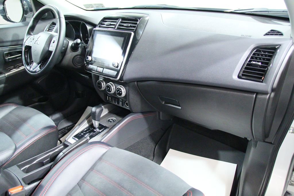 Used 2022 Mitsubishi Outlander Sport SE AWD/4WD image 19