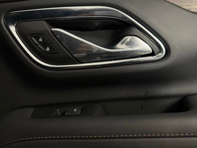 Used 2023 Chevrolet Tahoe High Country w/ Advanced Technology Package image 30