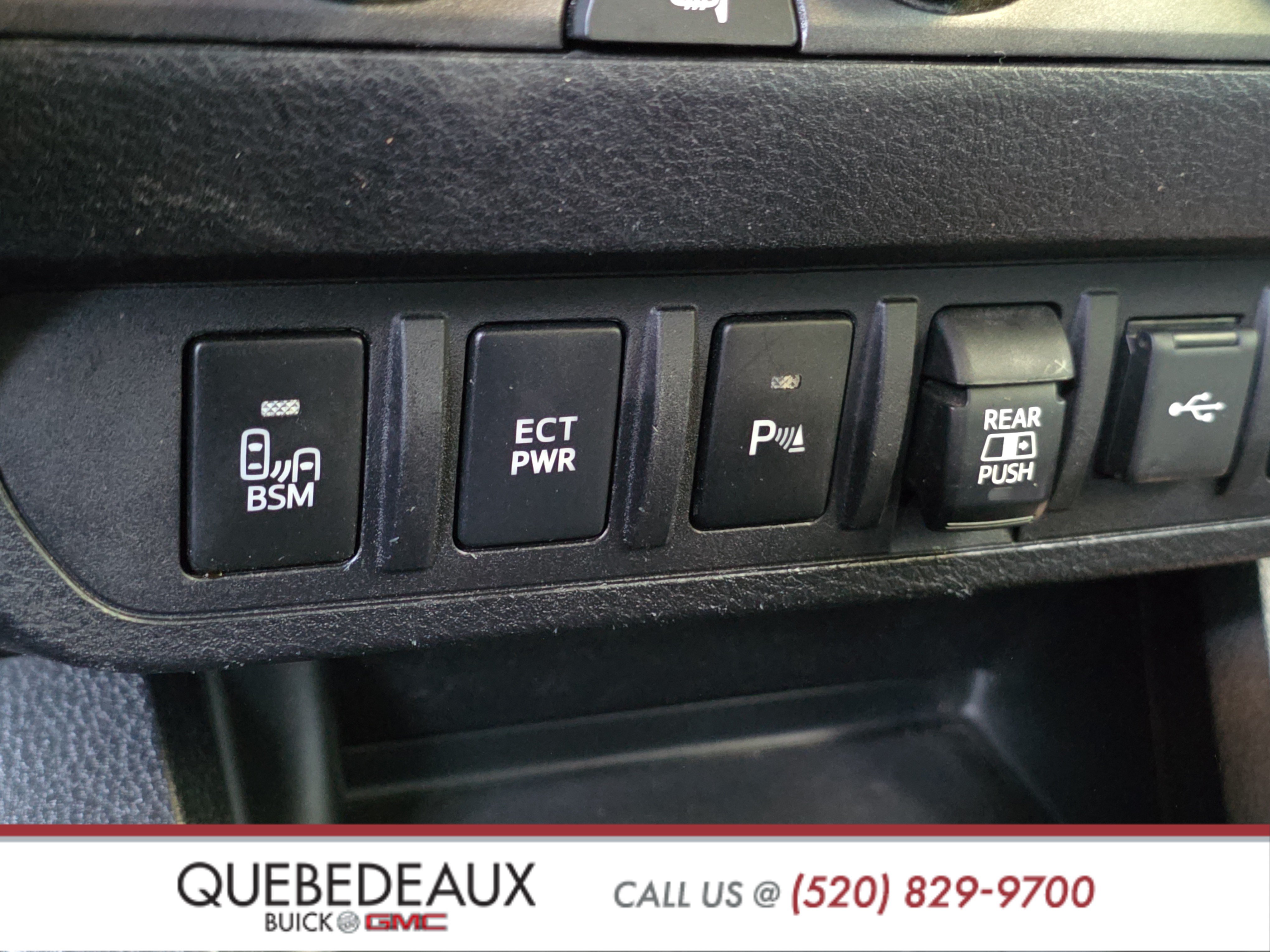 Used 2020 Toyota Tacoma TRD Off-Road w/ Technology Package AWD/4WD image 21