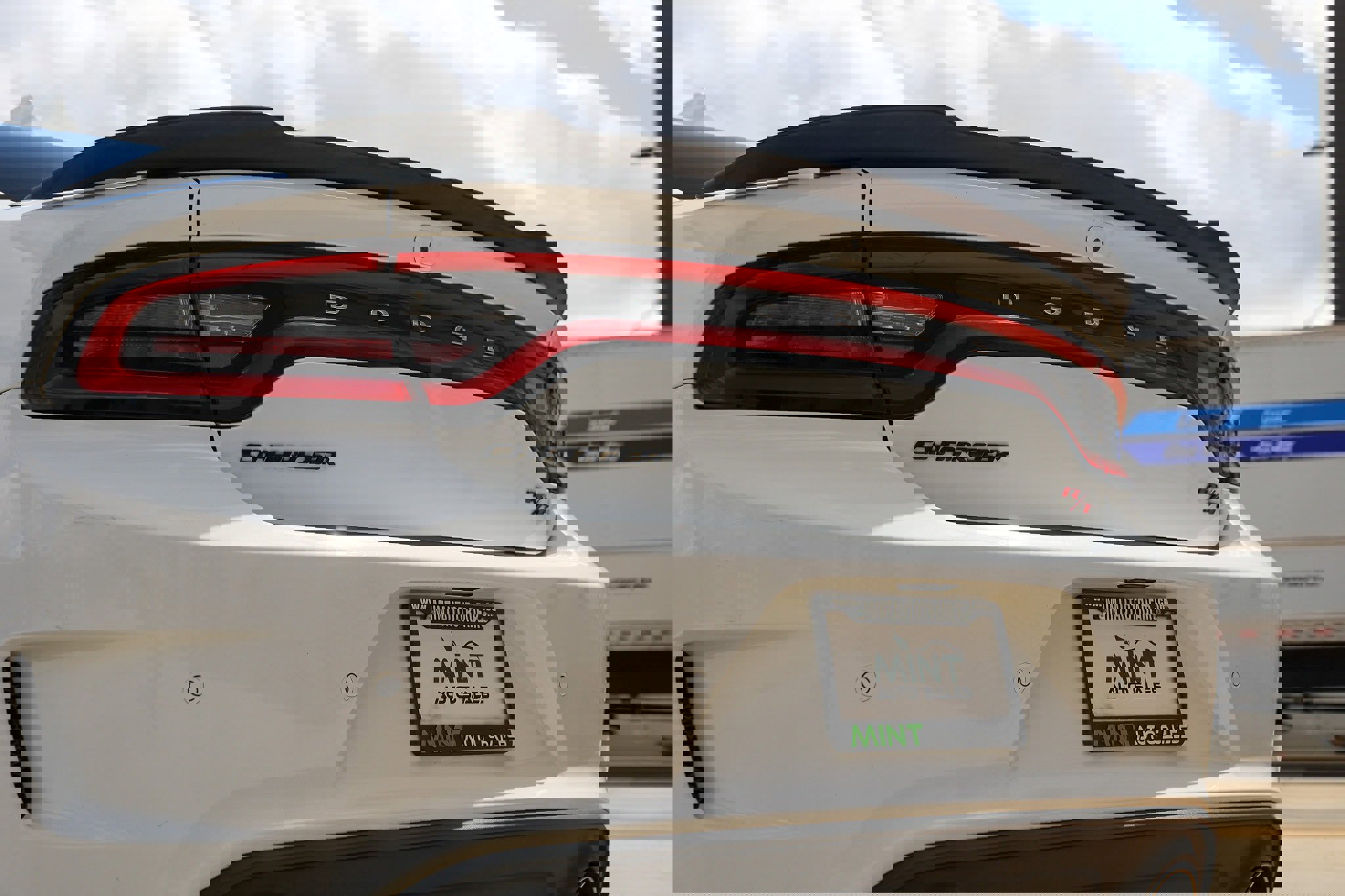 Used 2018 Dodge Charger R/T Scat Pack RWD image 48