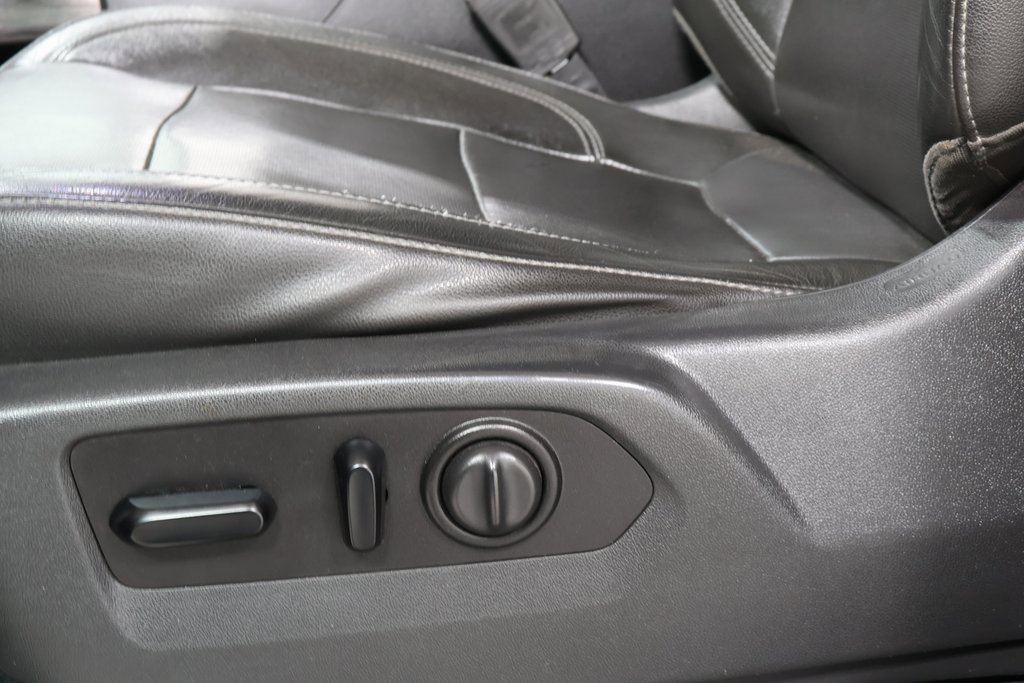 Used 2020 Chevrolet Silverado 2500 LTZ image 20