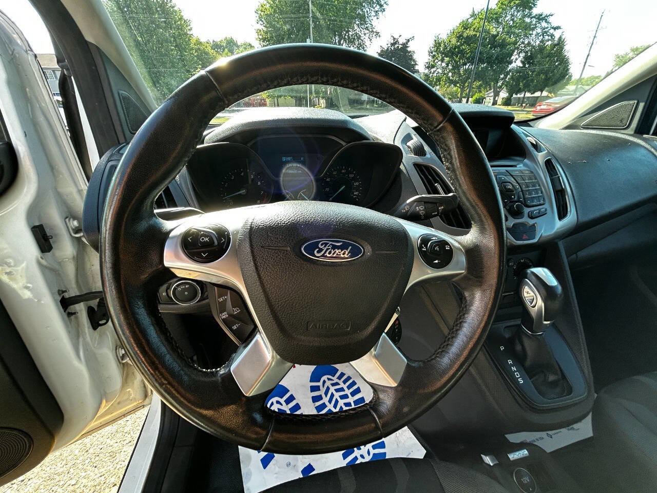 Used 2018 Ford Transit Connect XLT image 16