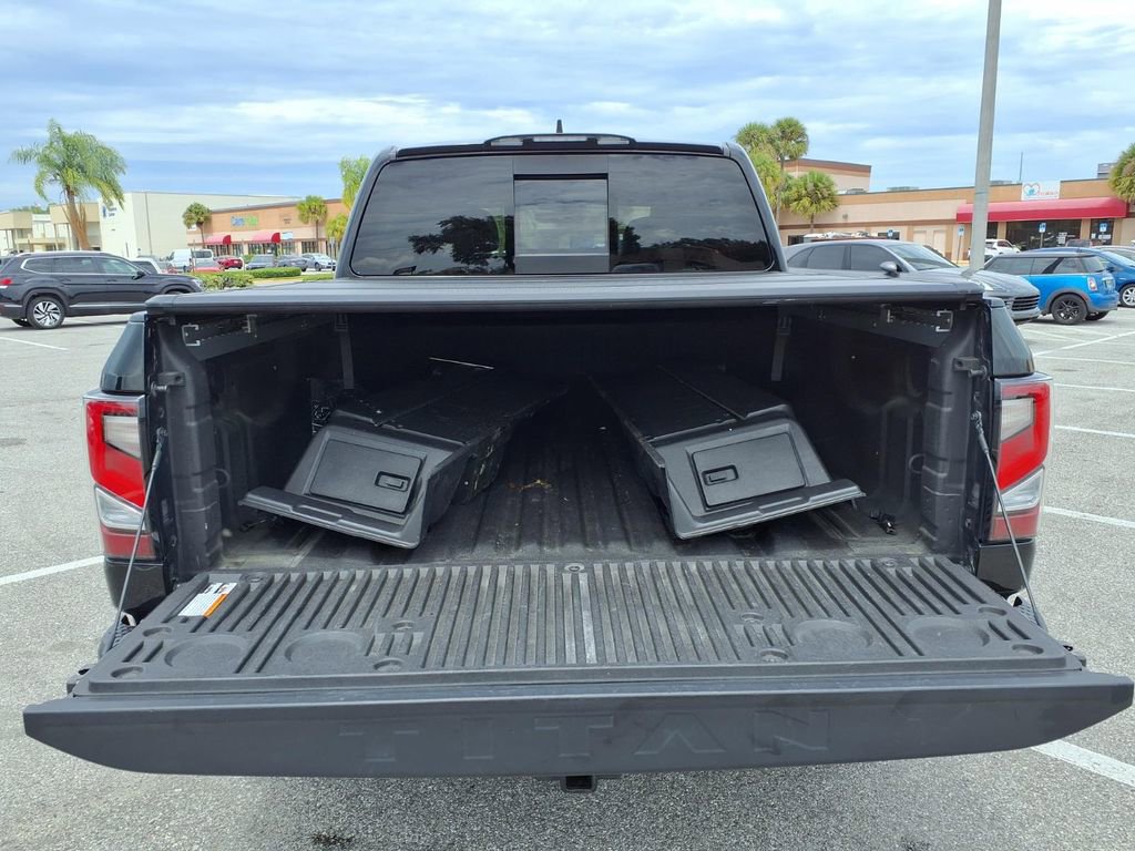 Used 2023 Nissan Titan Platinum Reserve w/ Moonroof Package AWD/4WD image 19