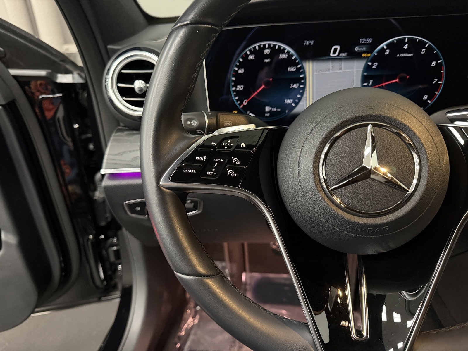 Used 2023 Mercedes-Benz E 350 Sedan image 29