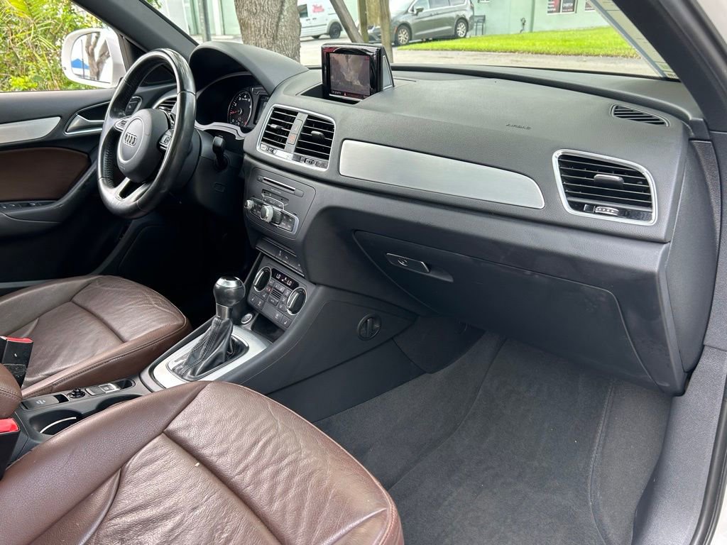 Used 2018 Audi Q3 2.0T Premium FWD image 38