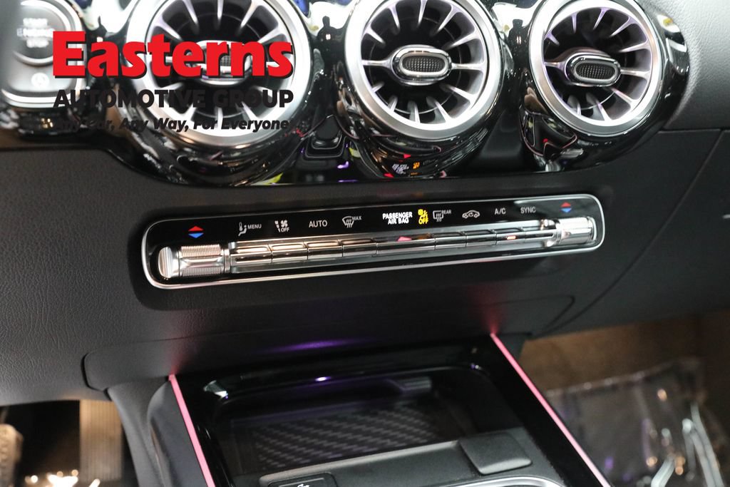 Used 2025 Mercedes-Benz GLA 250 image 17