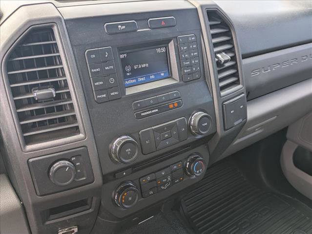 Used 2017 Ford F250 XL w/ Power Equipment Group AWD/4WD image 12