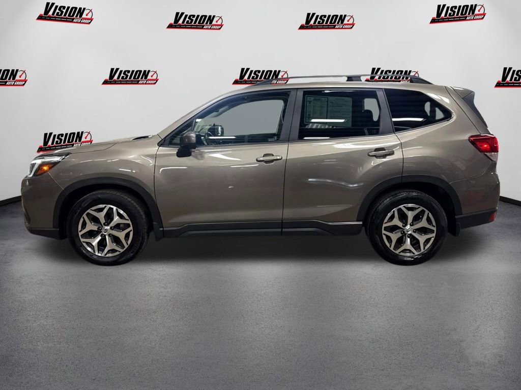 Used 2021 Subaru Forester Premium image 8