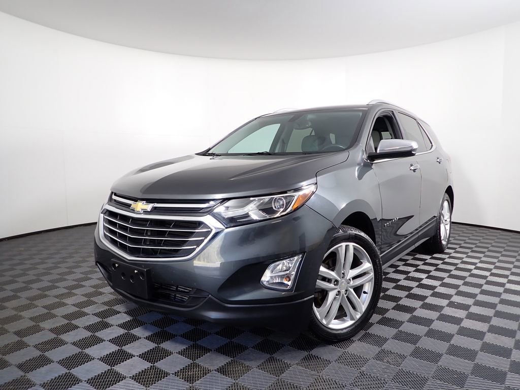 Used 2018 Chevrolet Equinox Premier image 2
