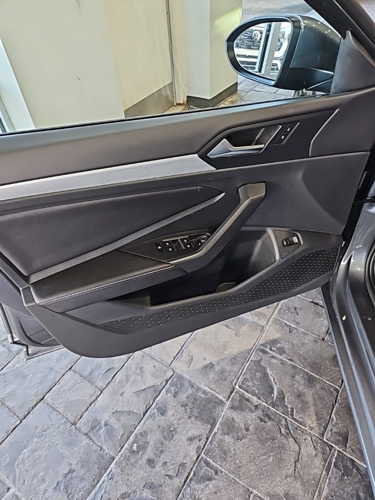 New 2025 Volkswagen Jetta S image 23