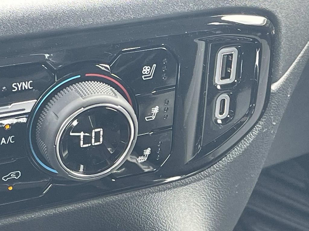 New 2026 Chevrolet Silverado 1500 LTZ w/ LTZ Premium Package image 32