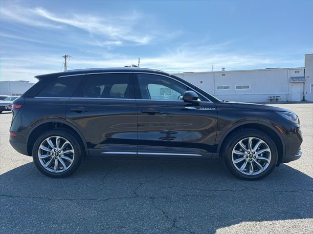 Used 2022 Lincoln Corsair AWD w/ Premium Package image 10