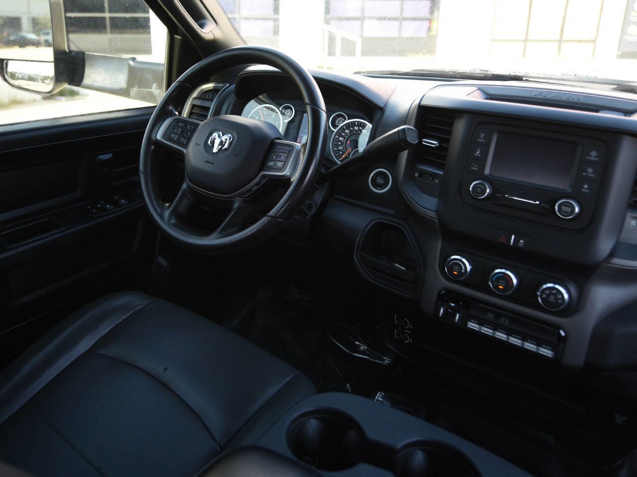 Used 2022 RAM 3500 Tradesman image 17