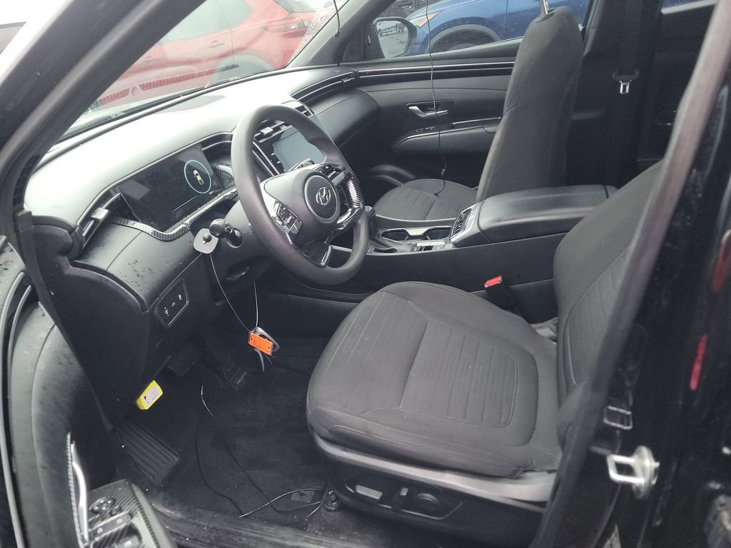 Used 2023 Hyundai Santa Cruz Night image 4